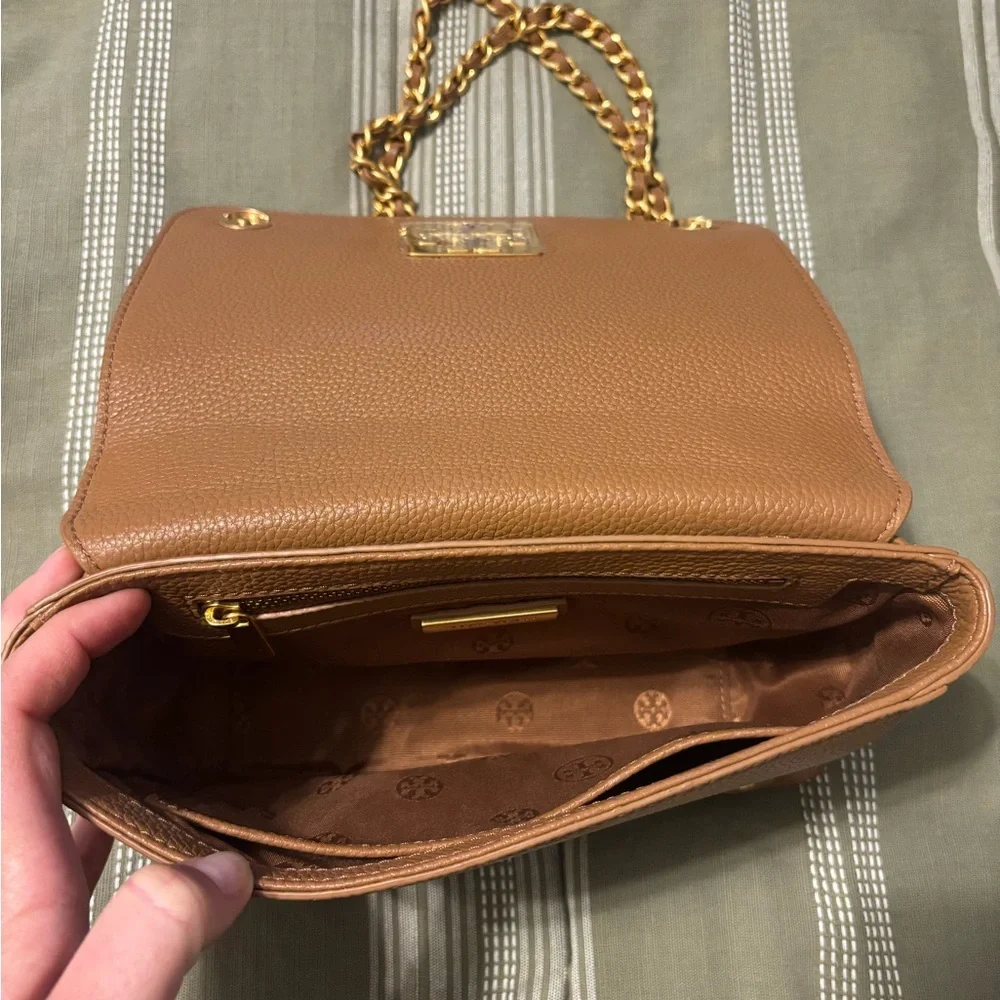Tory Burch Tan Pebbled Leather Crossbody with Gold Chain